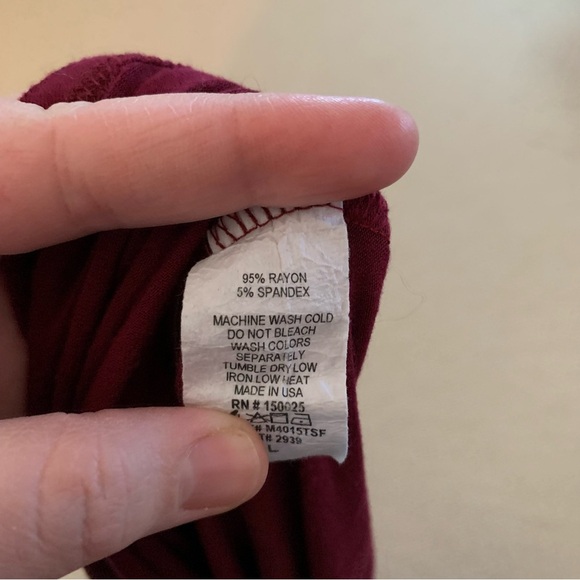 Emory Park Red Tee with Criss Cross Style - Picture 5 of 7